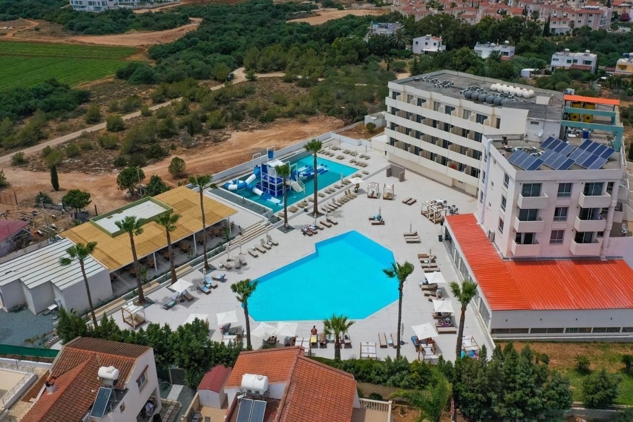 Toxotis Hotel Pernera Exteriér fotografie