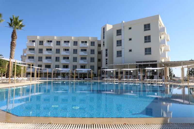 Toxotis Hotel Pernera Exteriér fotografie